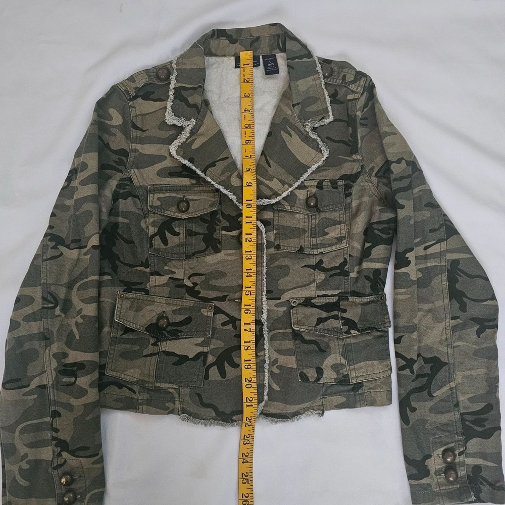 Bailey's Point Camo Print Frayed Trim Buttoned Pockets Jean Jacket Size L (11/13 - Picture 16 of 16